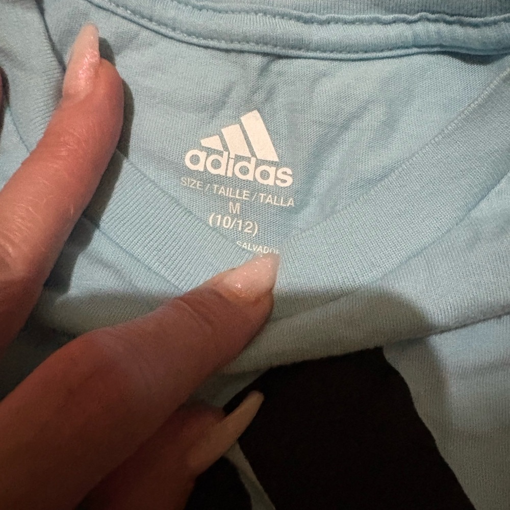Large Kid/Small Woman’s Four T-shirt Bundle - Including Adidas Light Blue Tee - Picture 3 of 6